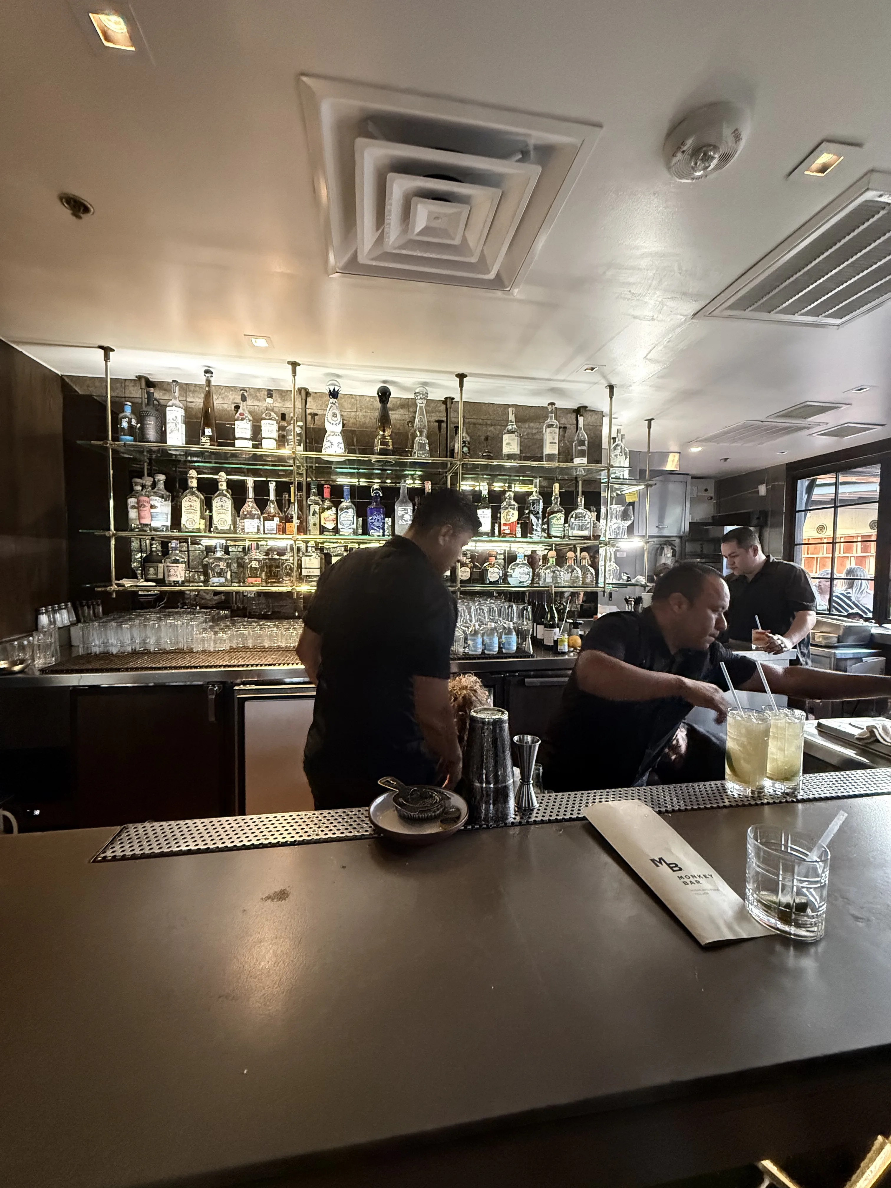 Honor Bar & Monkey Bar photo 15