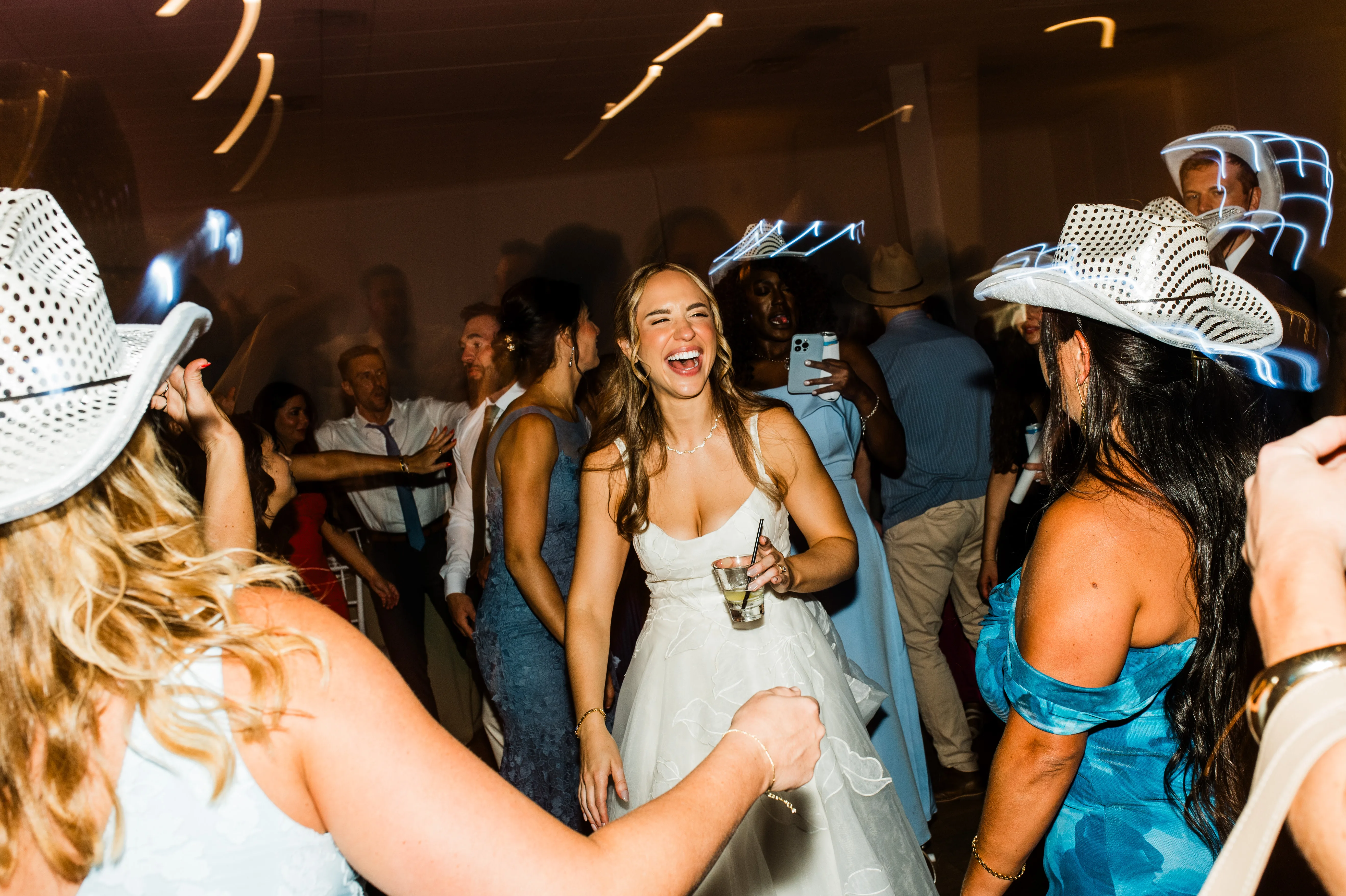 Reception photo 320